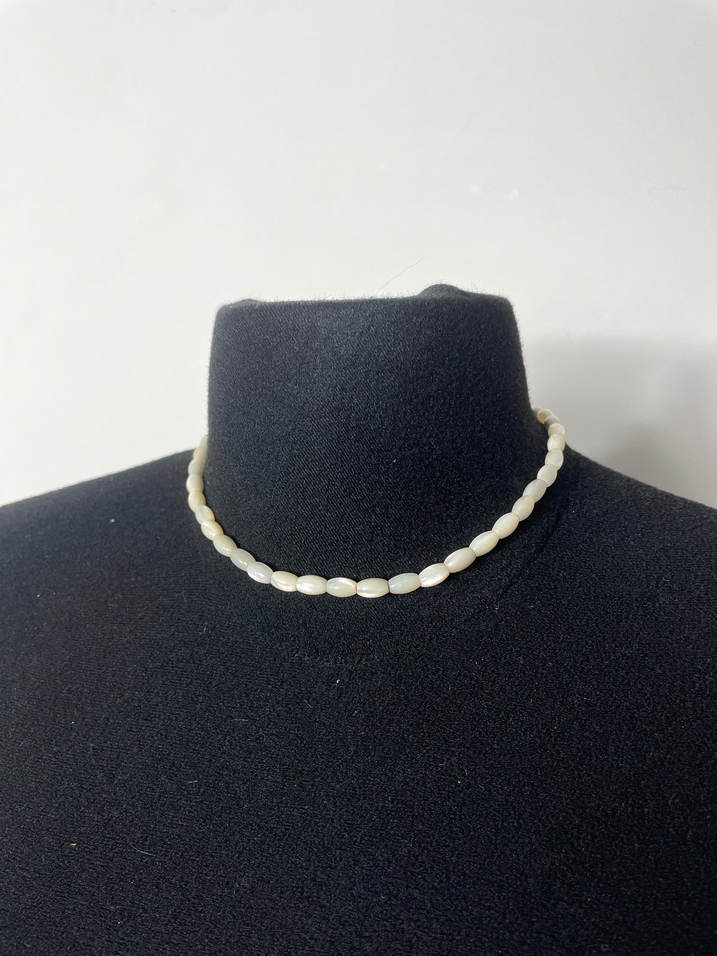 Collier de perles de nacre