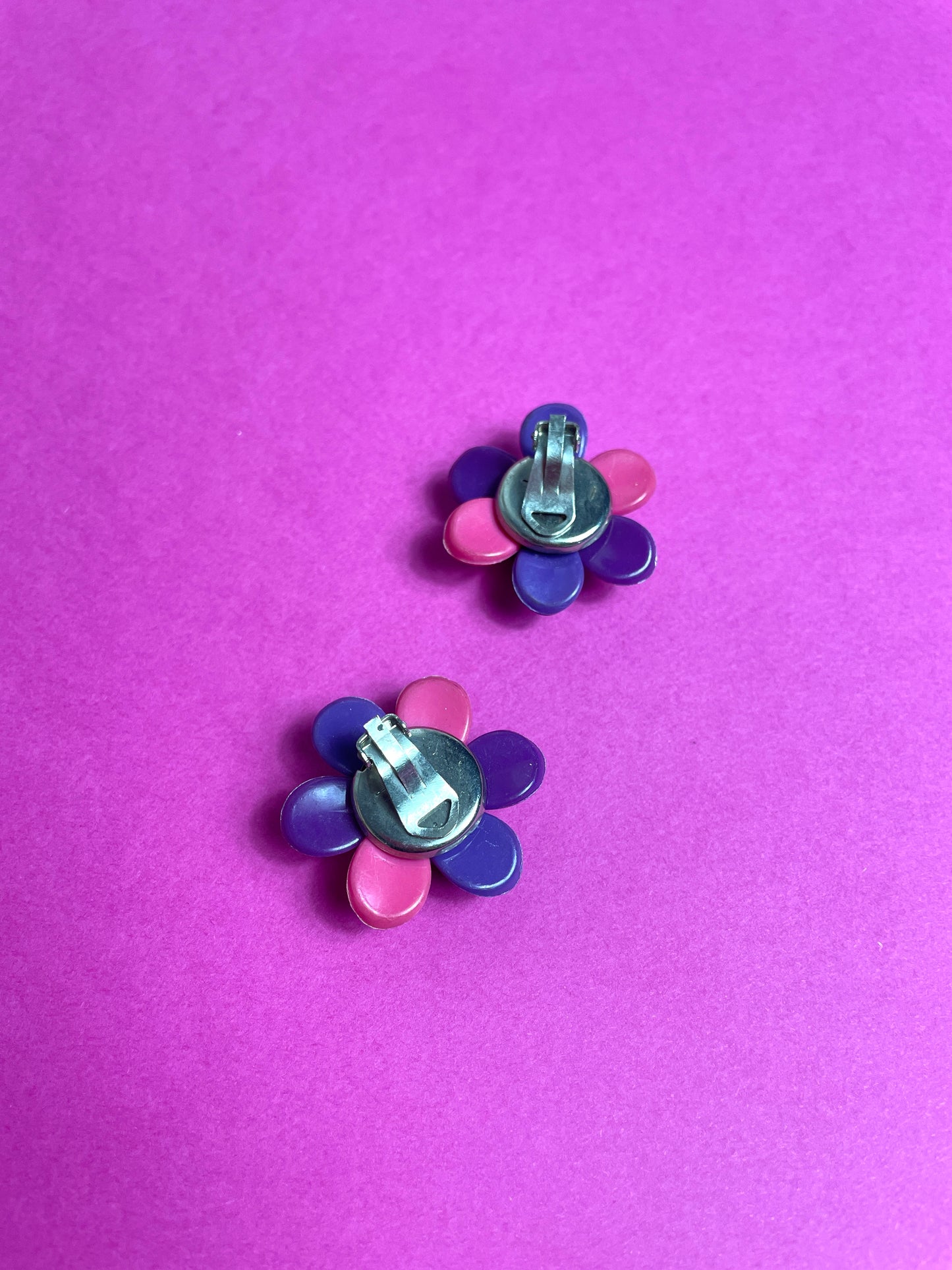 Clips fleurs 60's