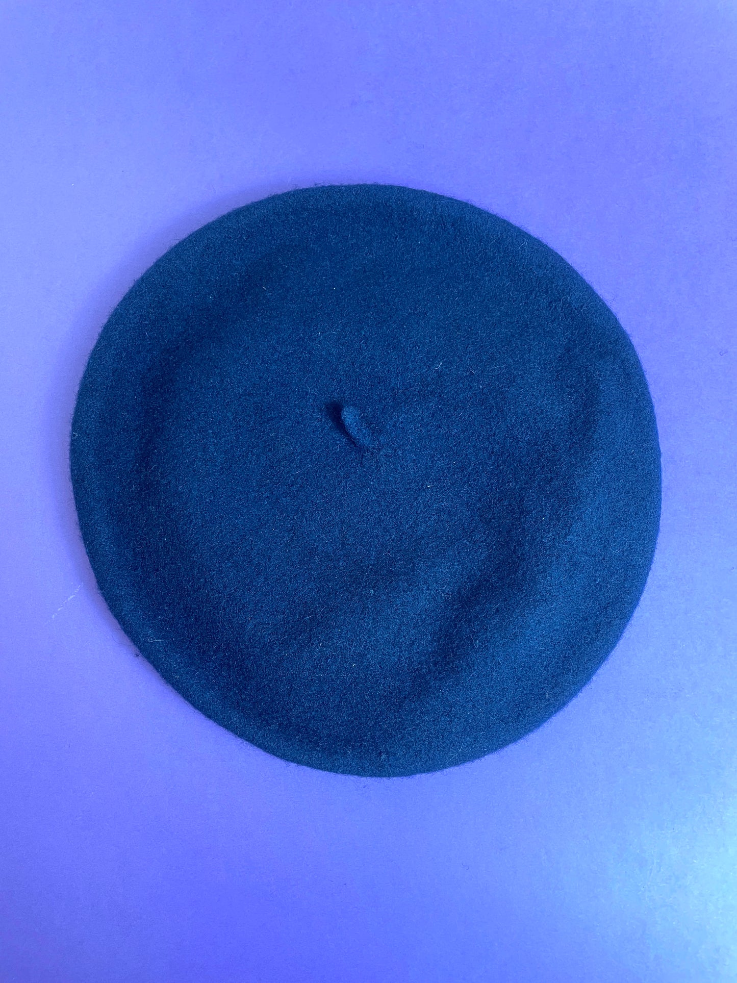 Béret marine en laine