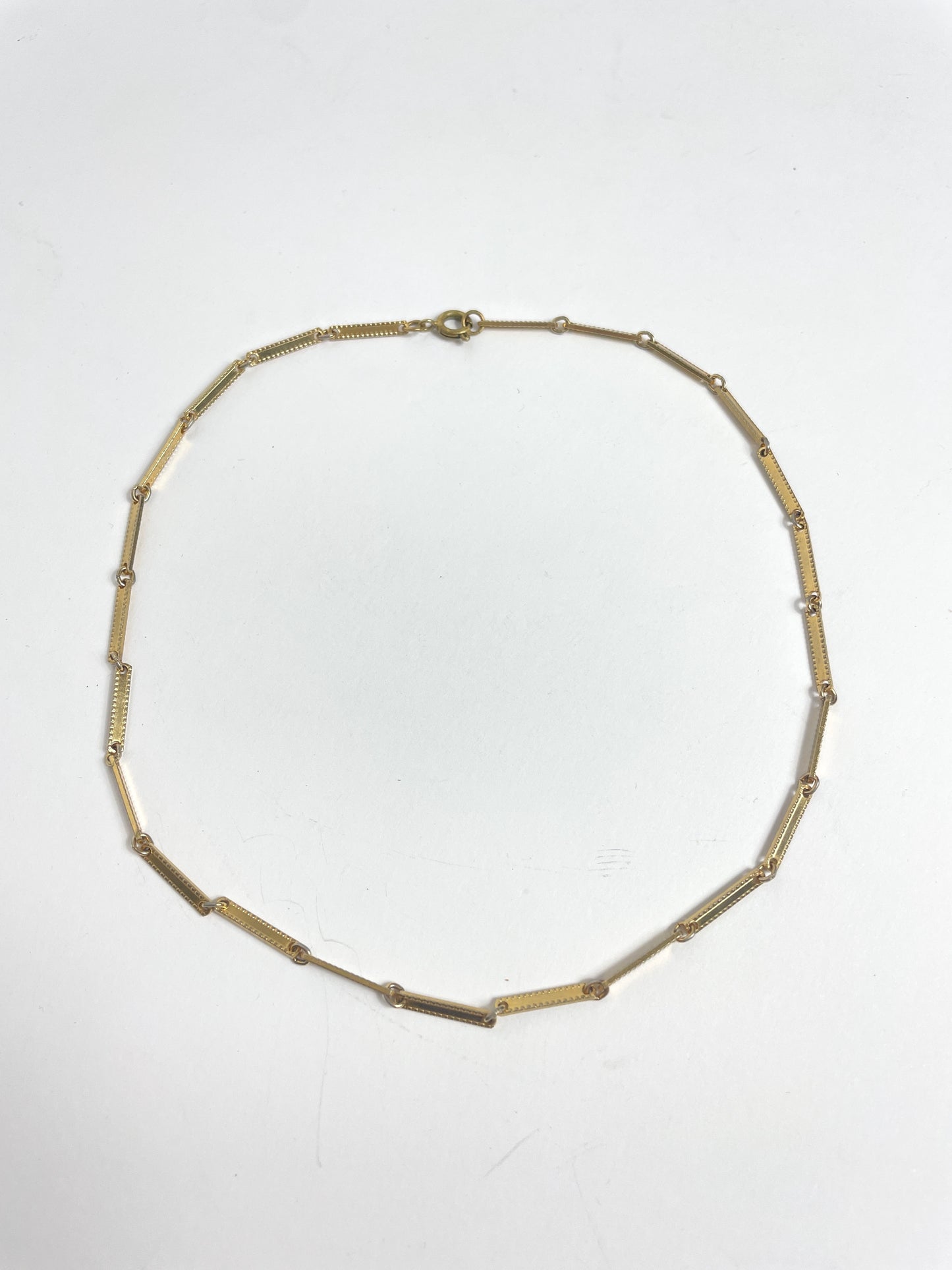 Collier chaîne ras du cou