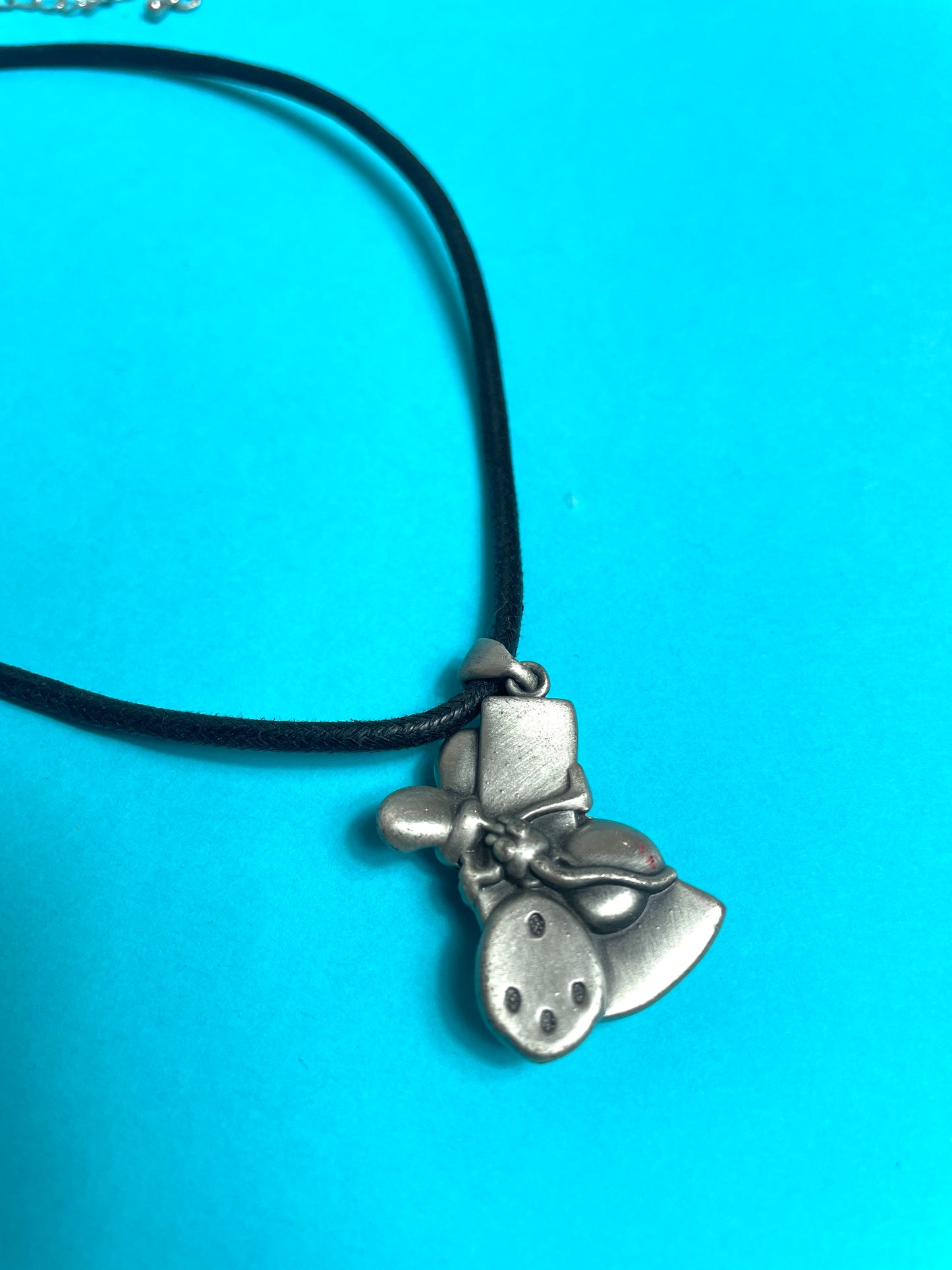 Collier Diddl lettre J