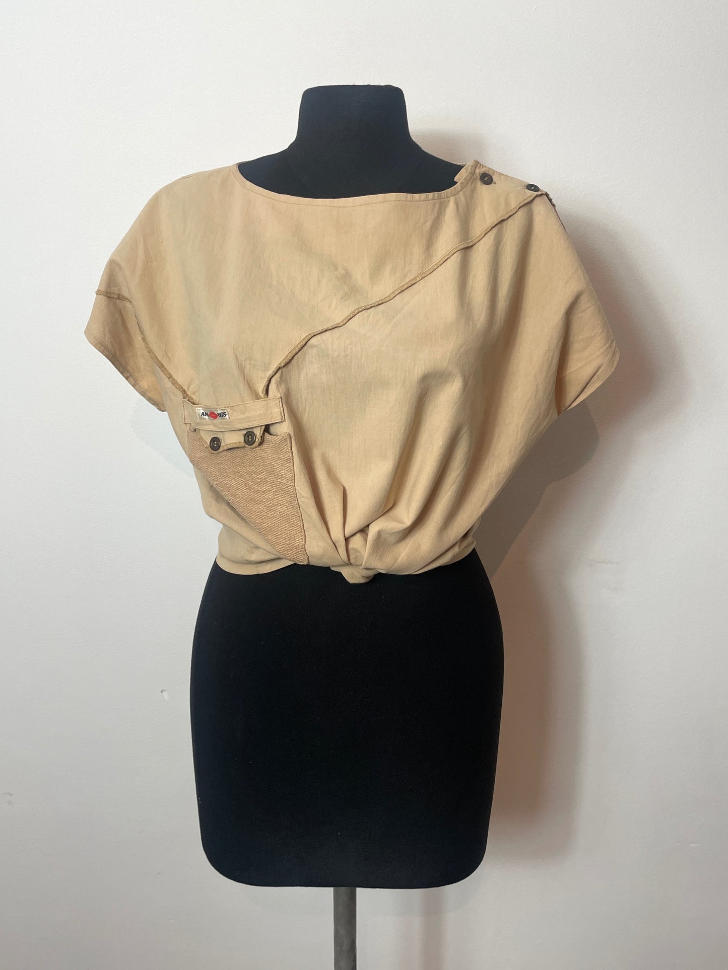 Top 80s beige