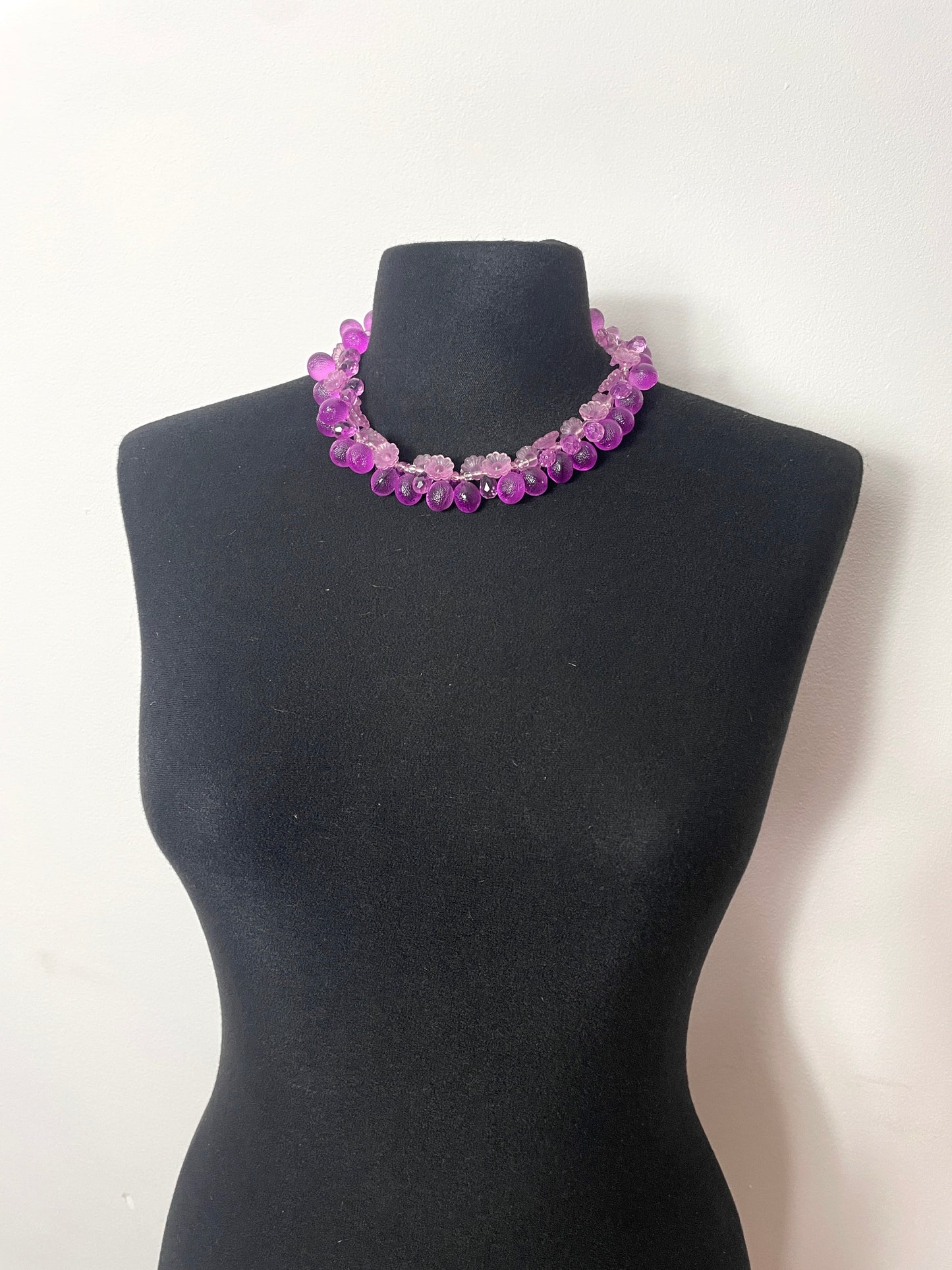 Collier 50's fruits