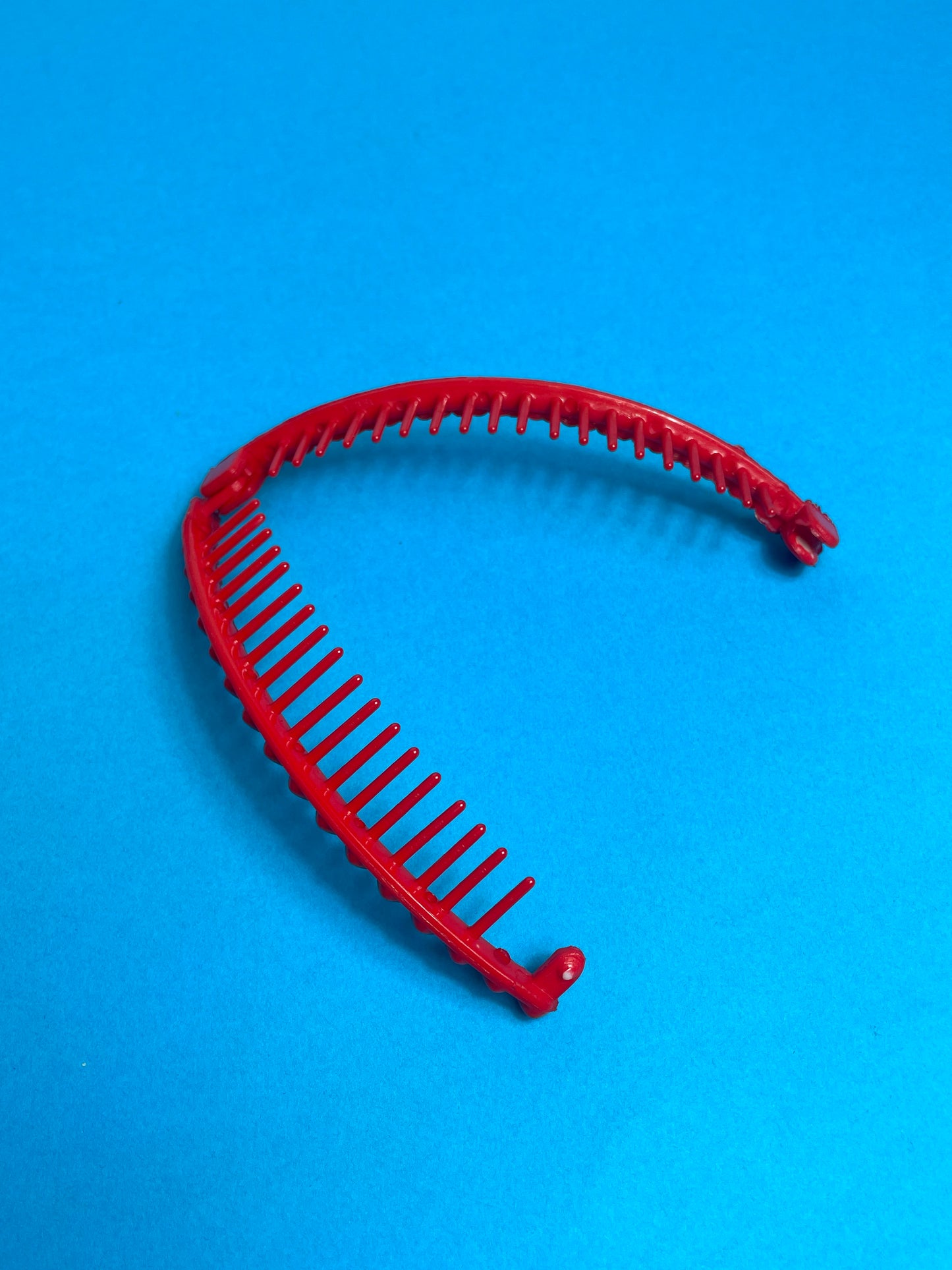 Barrette 80s rouge