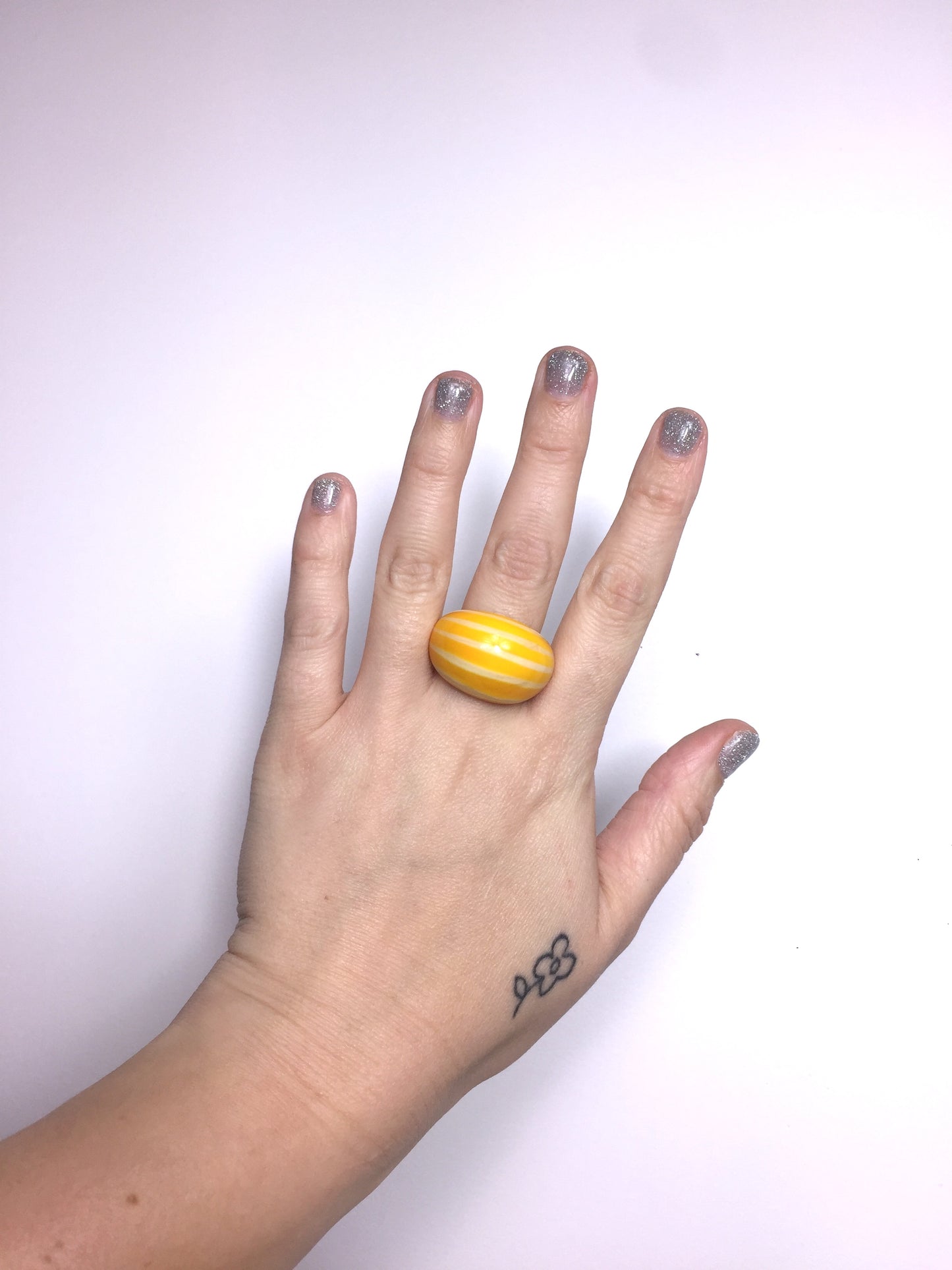 Bague jaune y2k