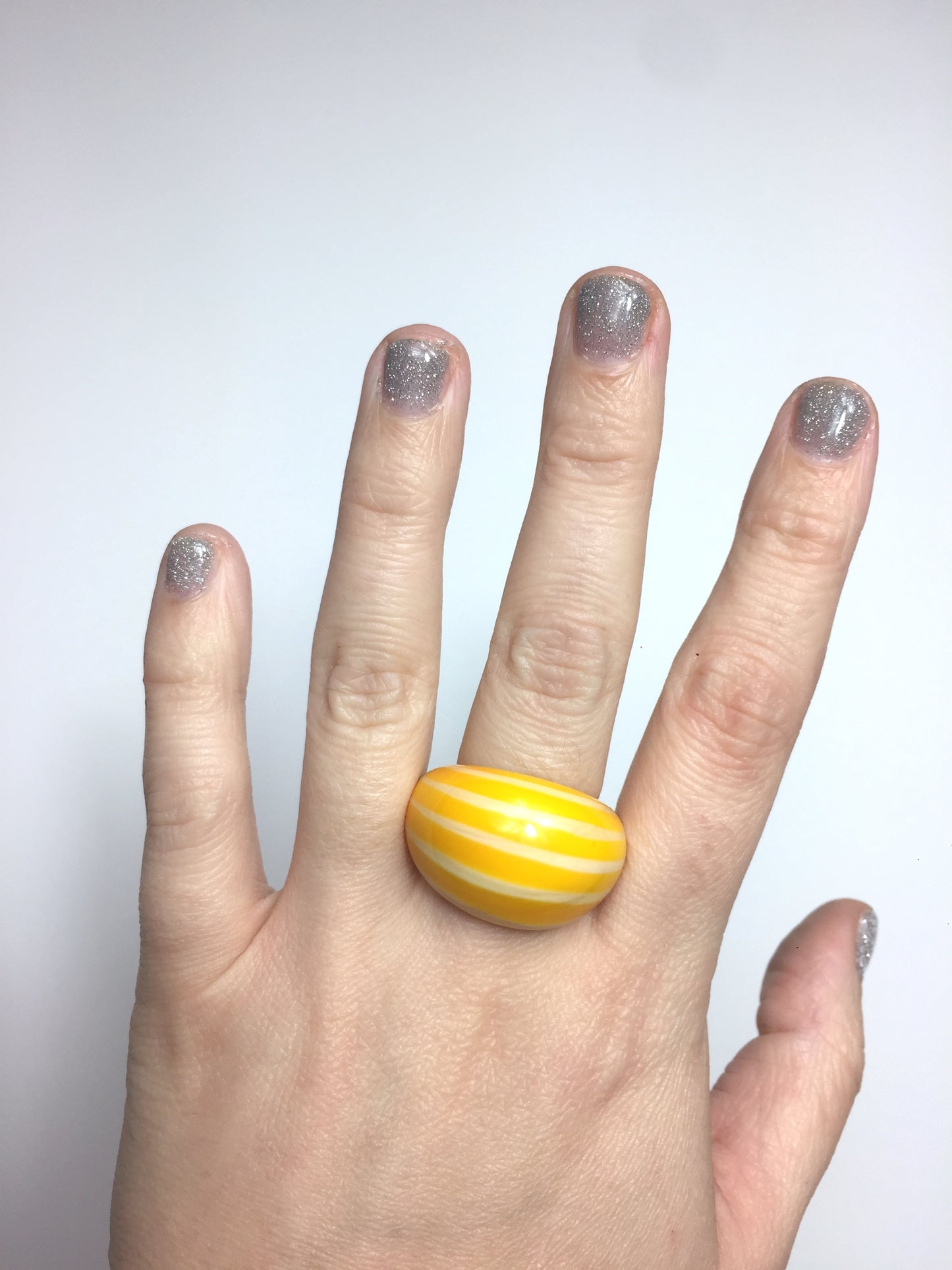 Bague jaune y2k