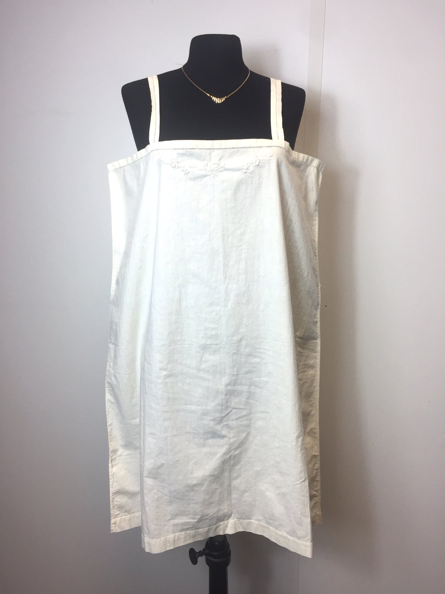 Nuisette ancienne taille 38-42