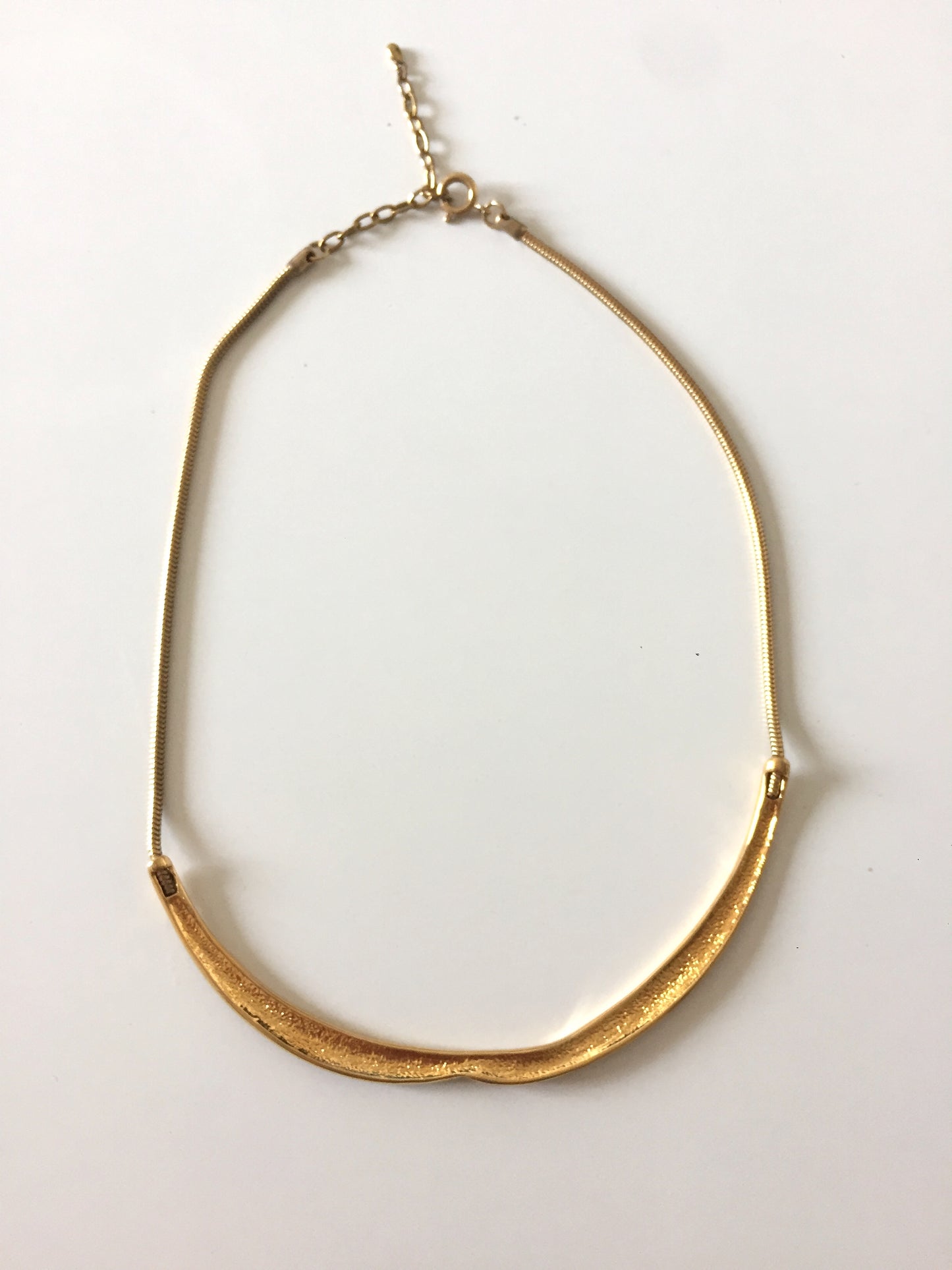 Collier chaîne noir et rouge