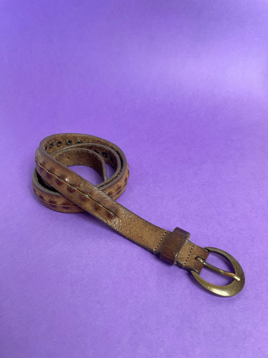 Ceinture à clous
