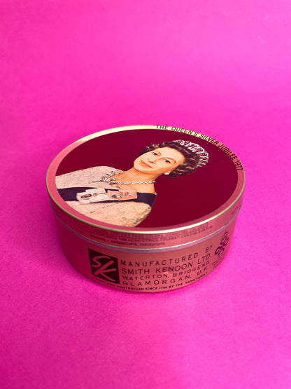 Boîte Queen Elizabeth 1977