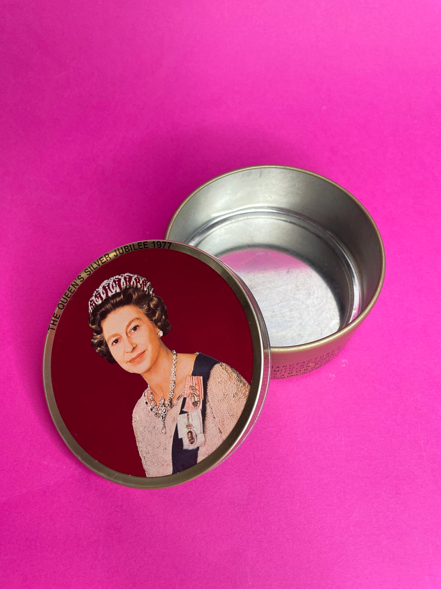 Boîte Queen Elizabeth 1977