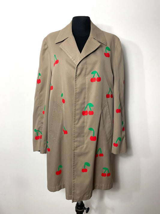 Trench customisé cerises