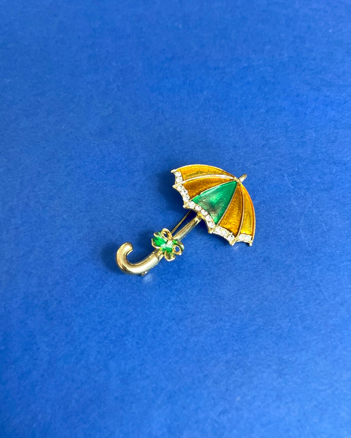 Broche vintage parapluie