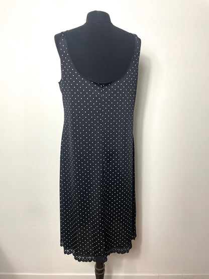 Nuisette longue à pois