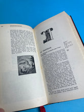 Charger l&#39;image dans la galerie, Guide de la Bretagne mystérieuse 1979
