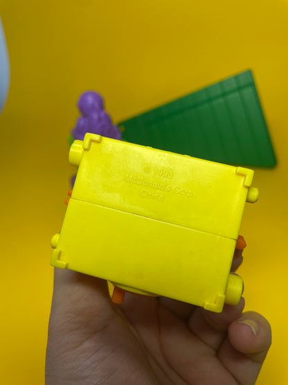 Lot figurines McDo Grimace