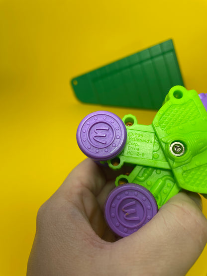 Lot figurines McDo Grimace