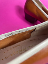 Charger l&#39;image dans la galerie, Mocassins Ferragamo 37,5
