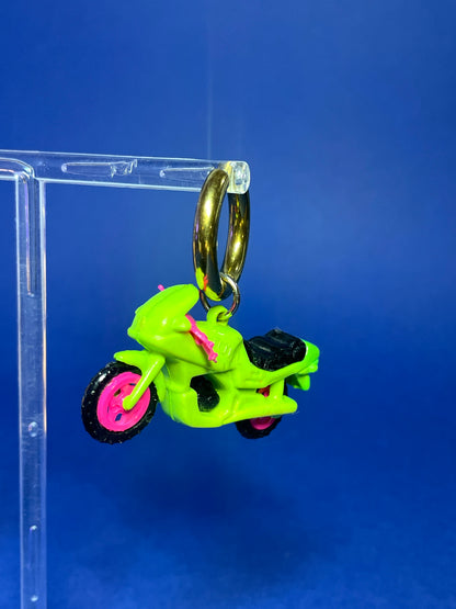 Boucle d'oreille moto