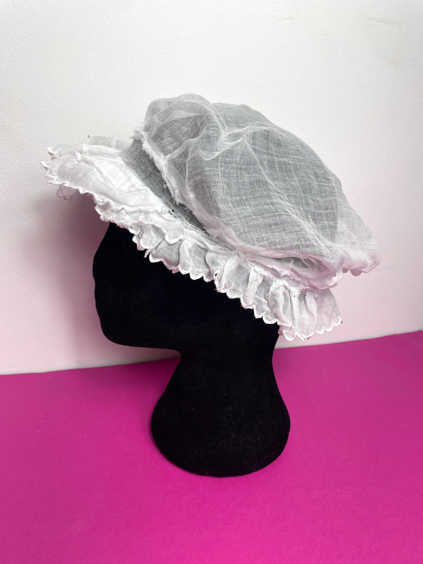 Bonnet ancien en coton