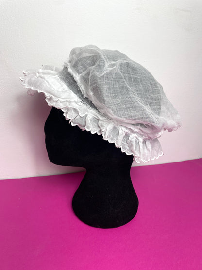Bonnet ancien en coton