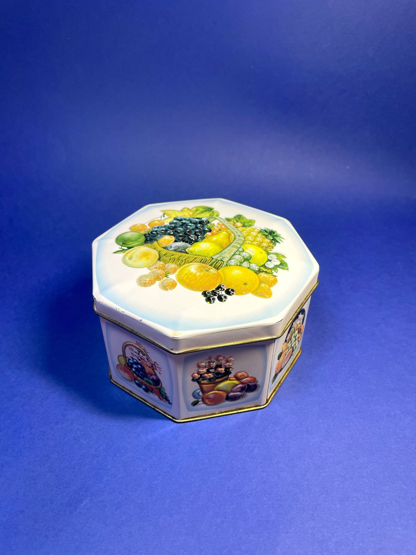 Boîte vintage fruits