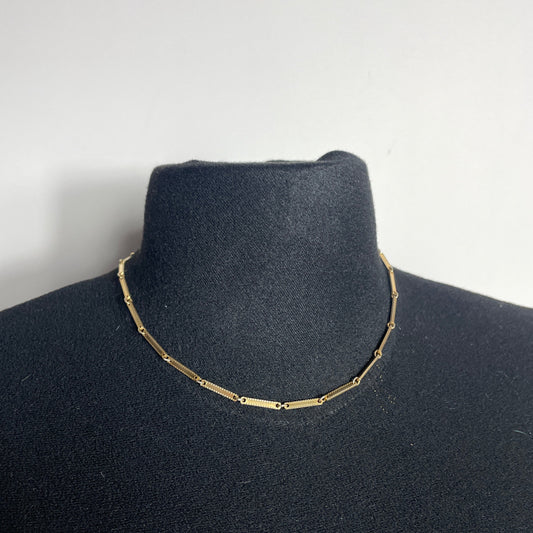 Collier chaîne ras du cou