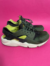 Charger l&#39;image dans la galerie, Sneakers Nike Huarache 44,5
