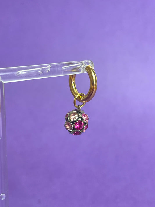 Boucle d'oreille pendentif strass