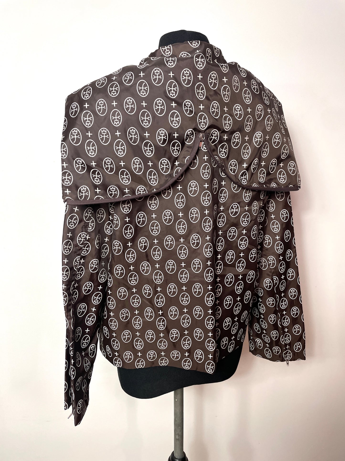 Coupe-vent Castelbajac