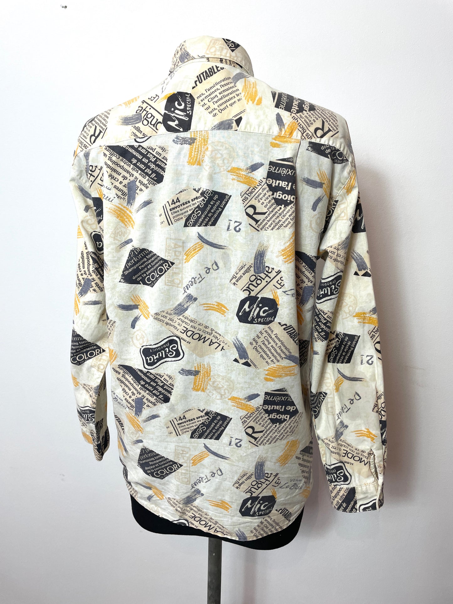 Chemise vintage imprimé journal