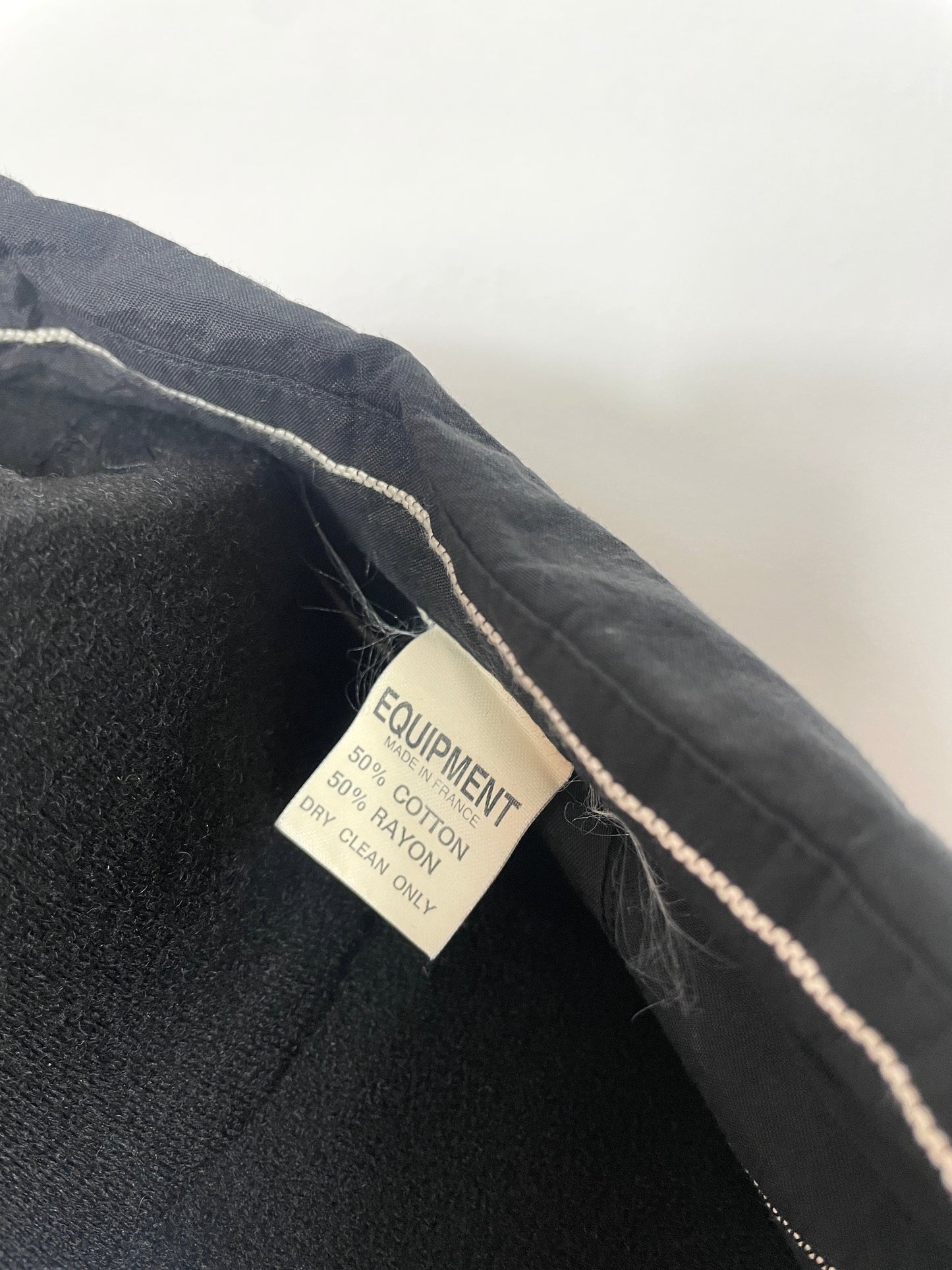 Chemise Equipment