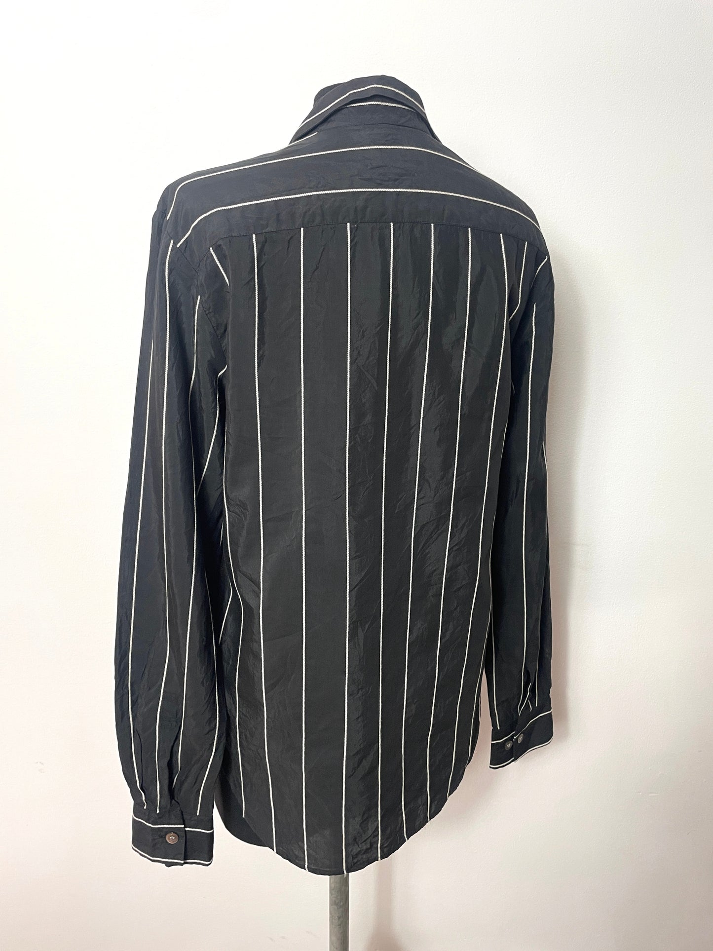 Chemise Equipment