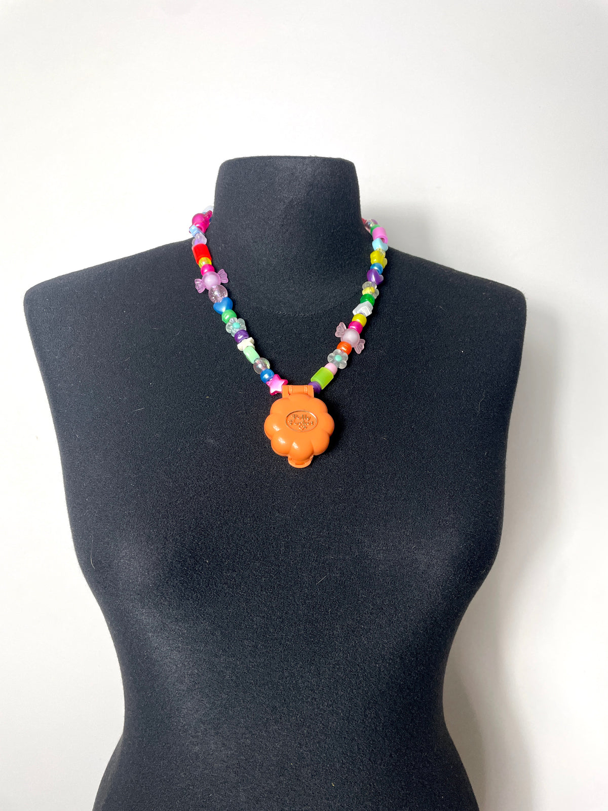 Collier Polly Pocket customisé