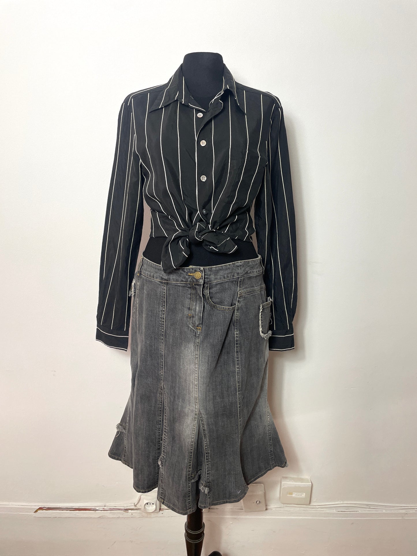 Chemise Equipment