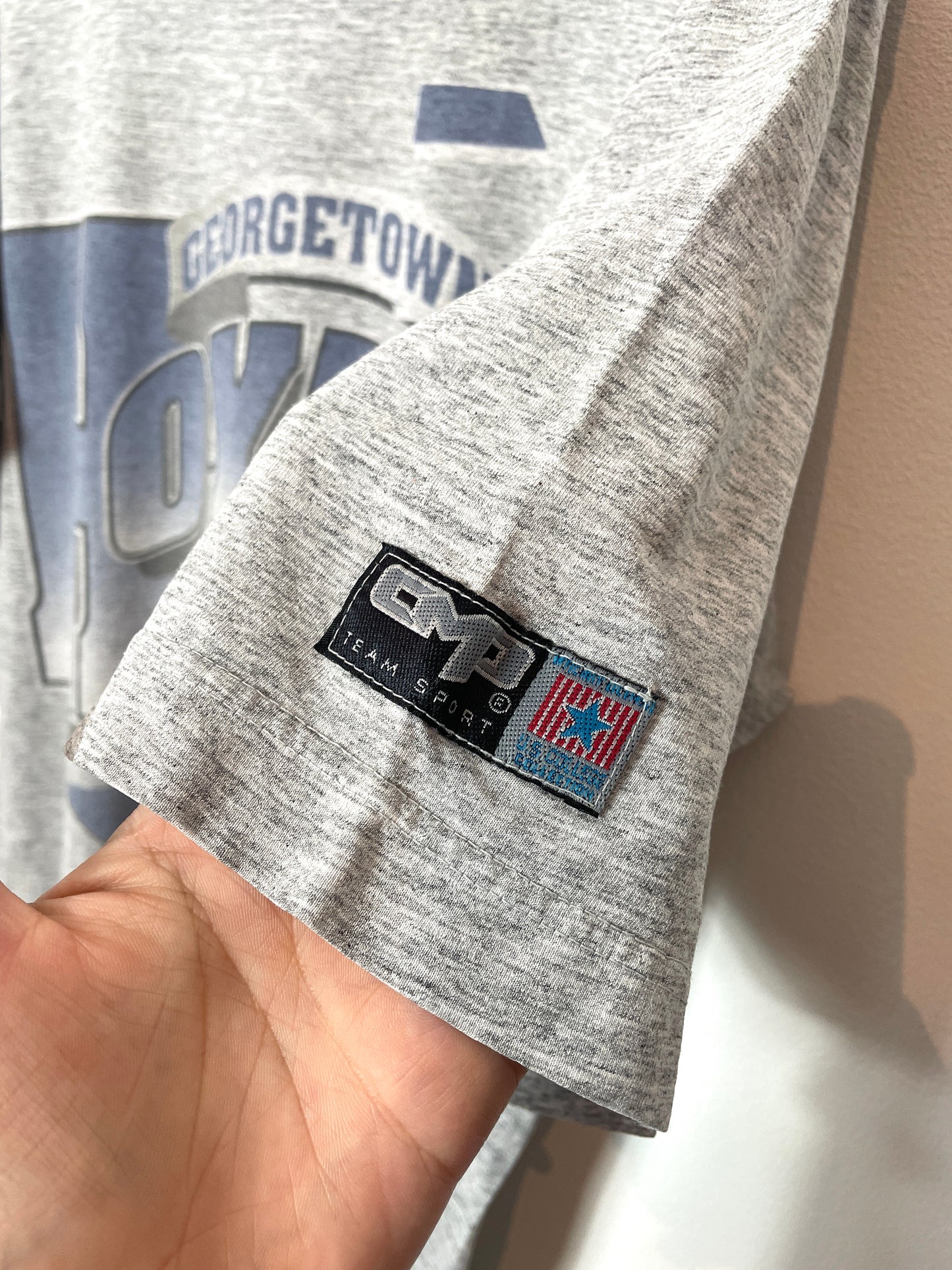 T-shirt Georgetown 90s
