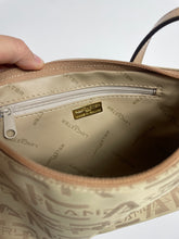 Charger l&#39;image dans la galerie, Sac baguette Lancaster
