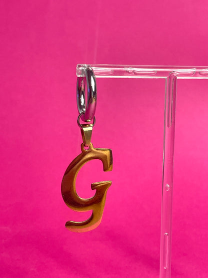 Boucle d'oreille lettre G