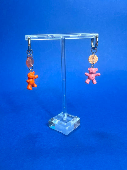 Boucle d'oreille upcyclée playmobil