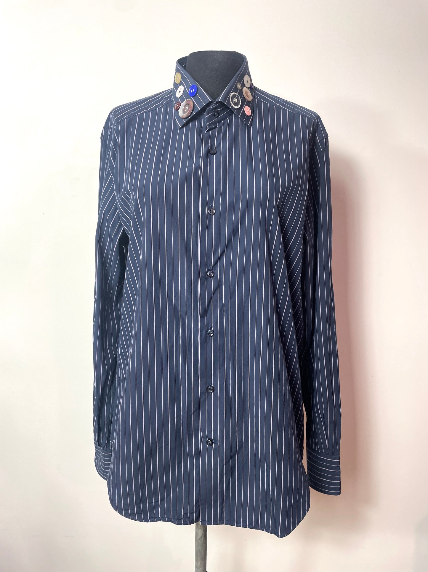 Chemise customisée boutons