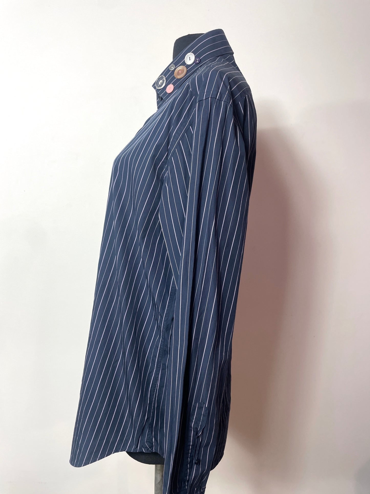 Chemise customisée boutons