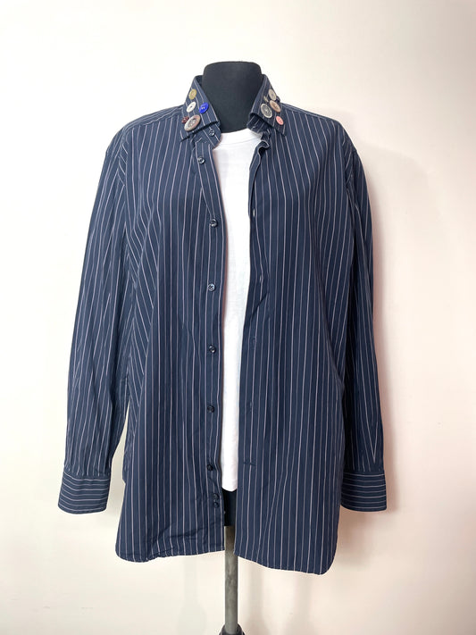 Chemise customisée boutons