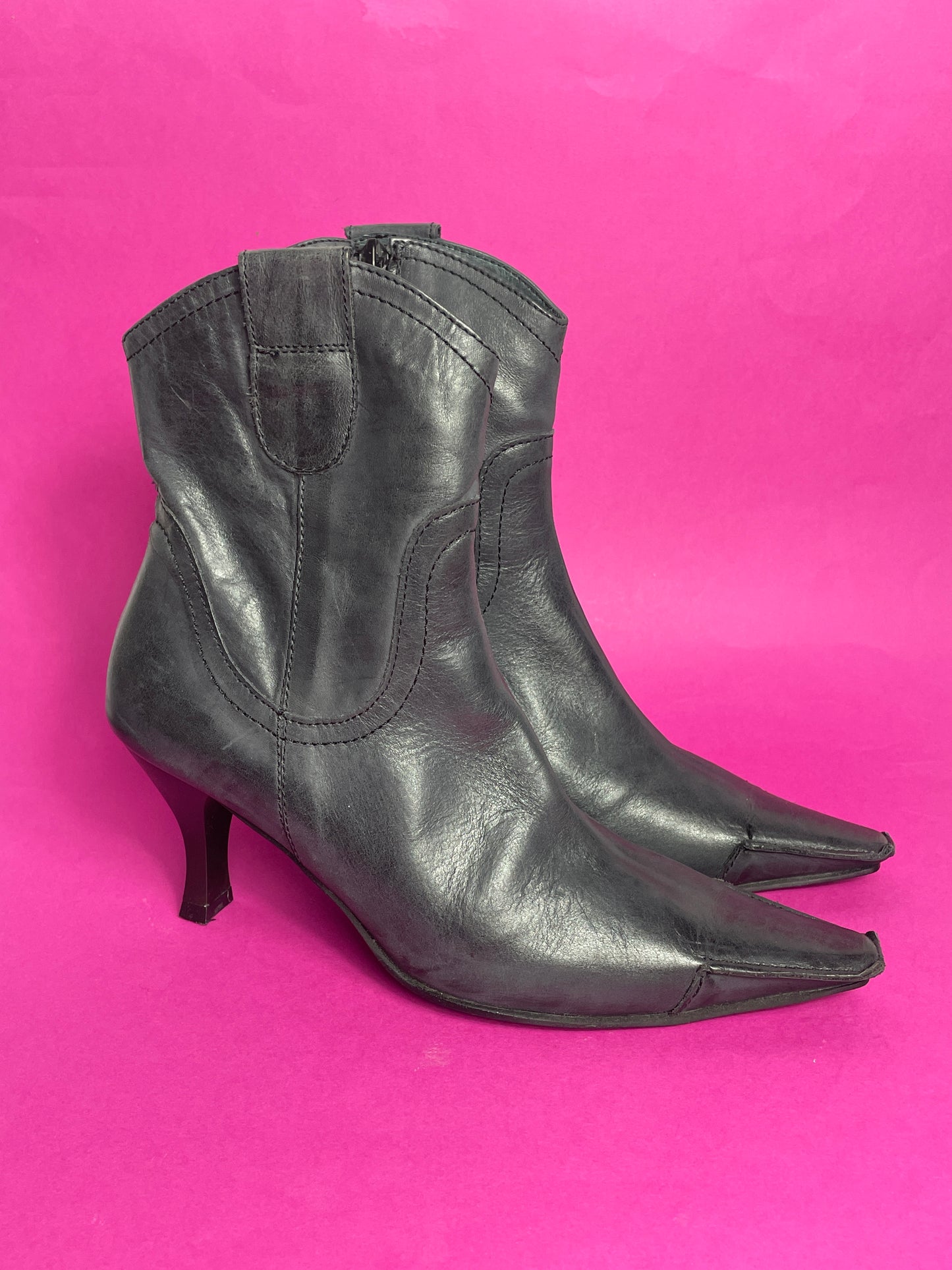 Bottines y2k en cuir T37