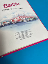 Charger l&#39;image dans la galerie, Livre Barbie écuyère de cirque 1995
