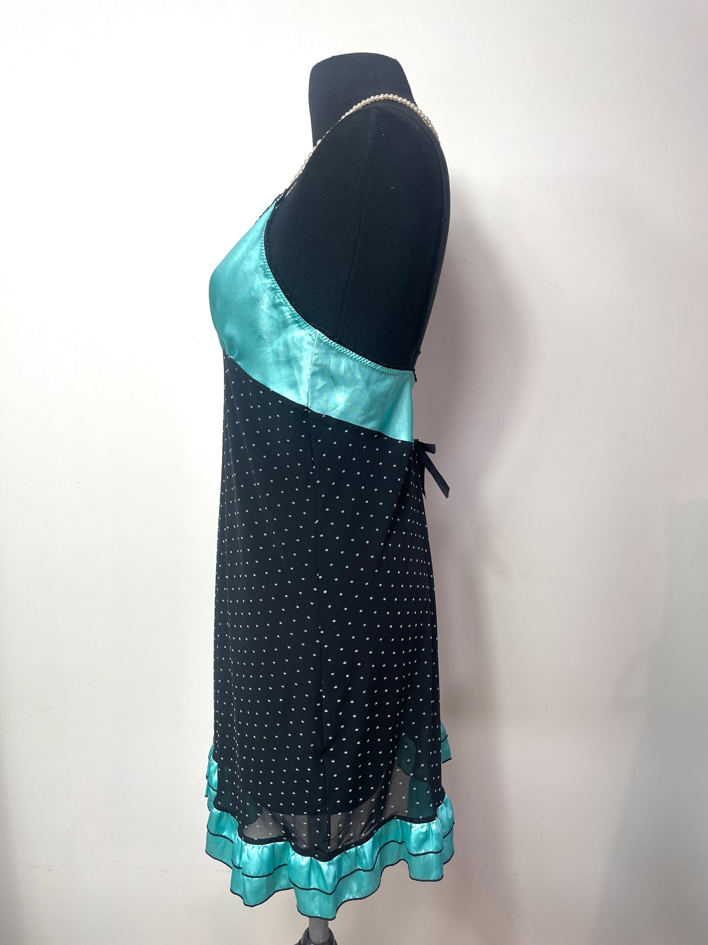 Minirobe y2k en mesh