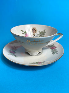 Tasse communion en porcelaine