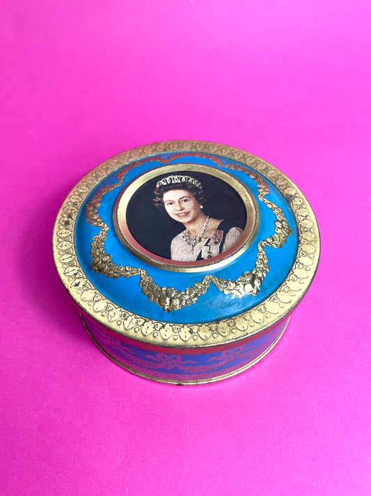 Boîte vintage Queen Elizabeth