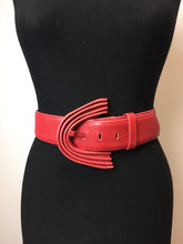 Charger l&#39;image dans la galerie, Ceinture 80&#39;s rouge

