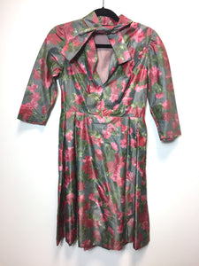 Robe 50's cousue main 34
