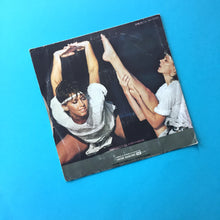 Charger l&#39;image dans la galerie, 45 tours Olivia Newton-John 1981
